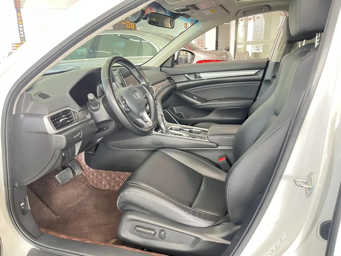 Honda Accord, 2022 10