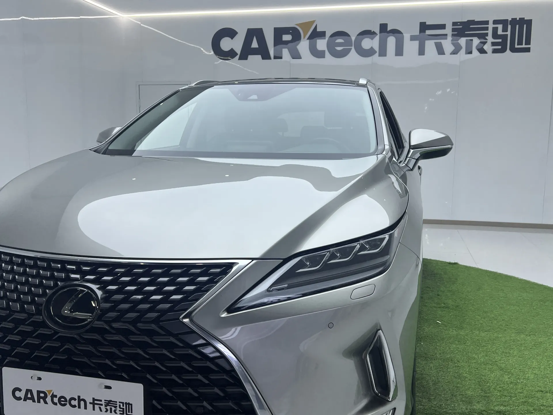 Lexus RX 300, 2022 2