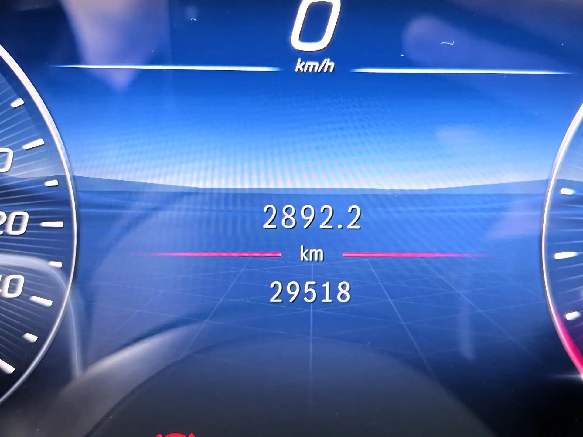Mercedes-Benz E 300 L, 2024 16