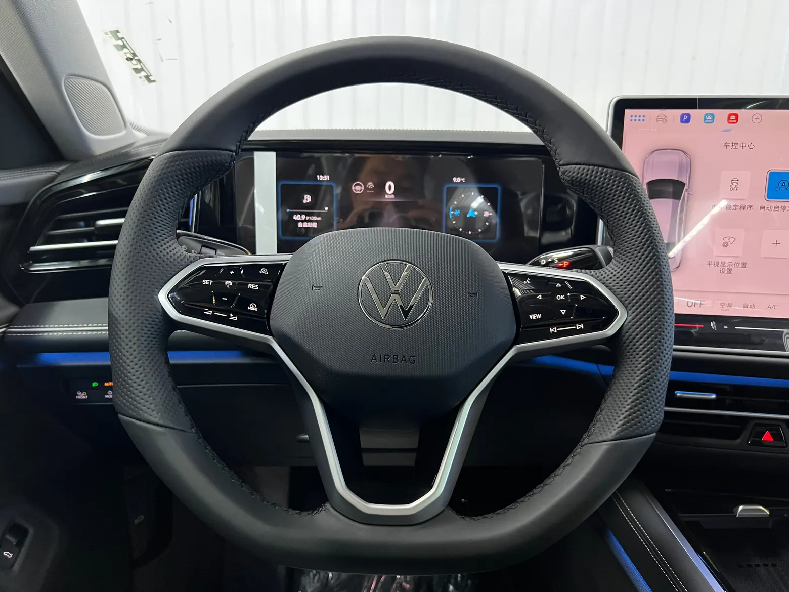 Volkswagen Magotan, 2026 10