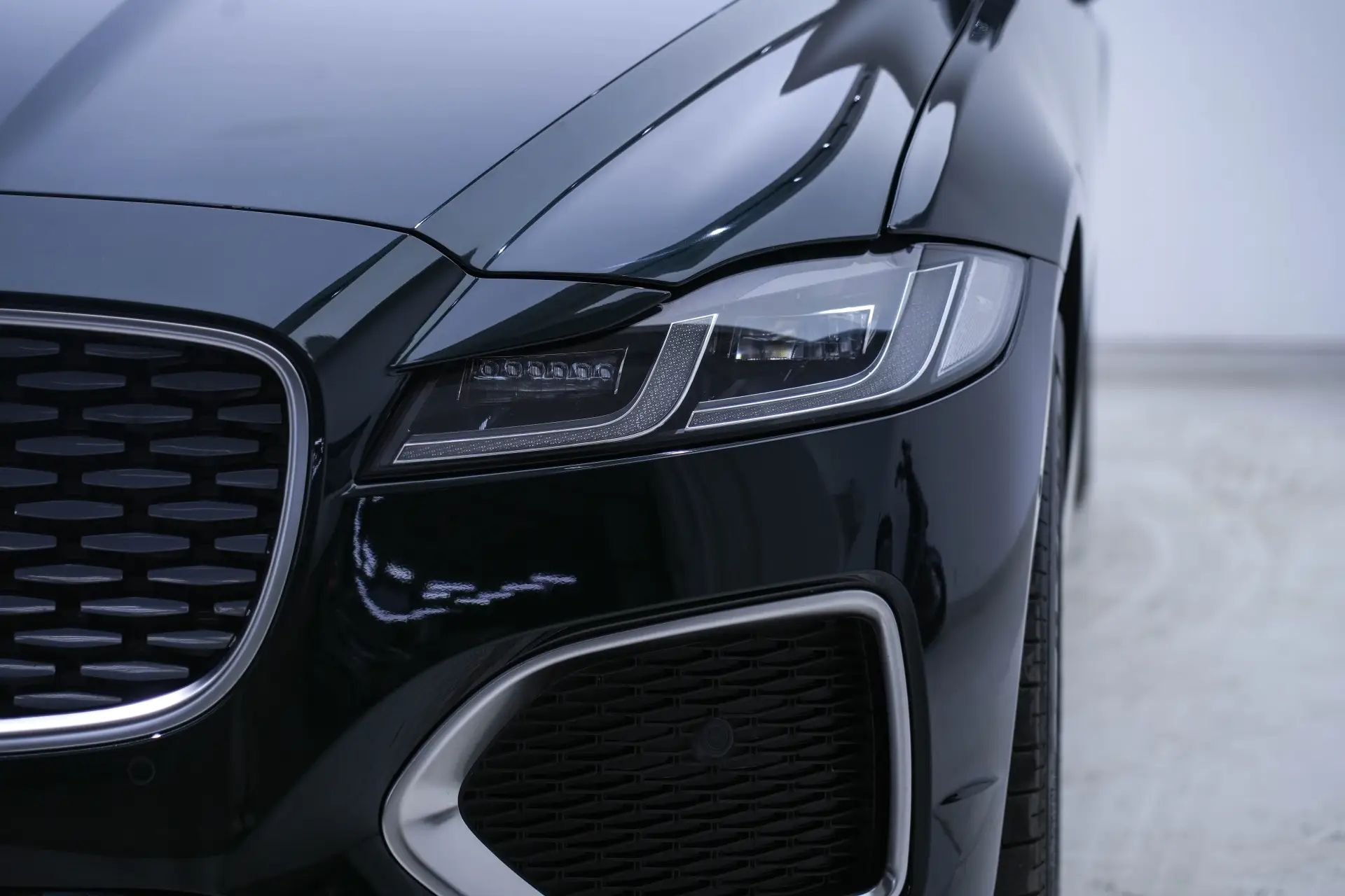 Jaguar XFL, 2024 9