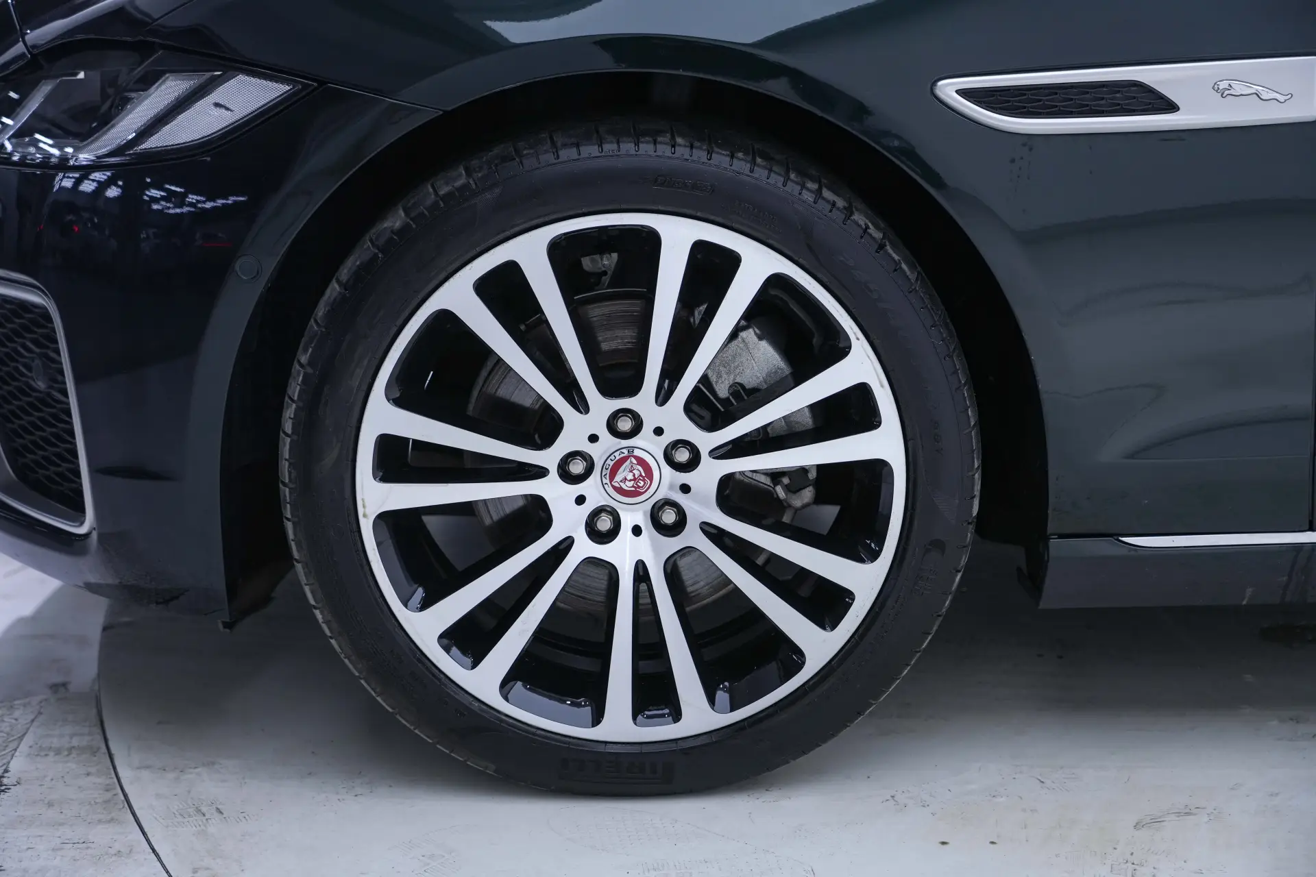 Jaguar XFL, 2024 11