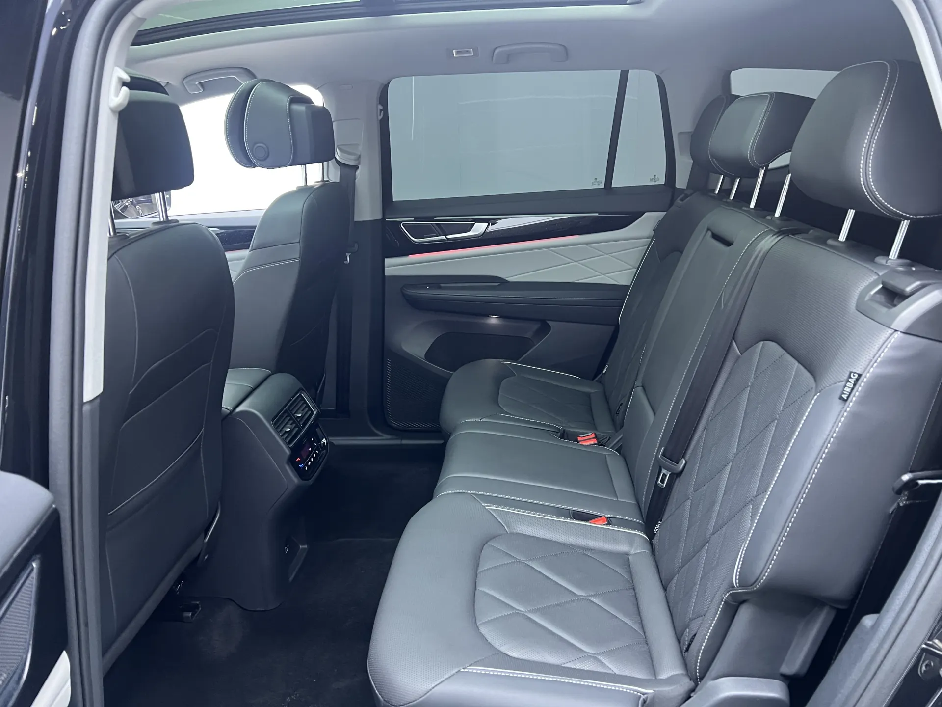 Volkswagen Teramont, 2022 все фото