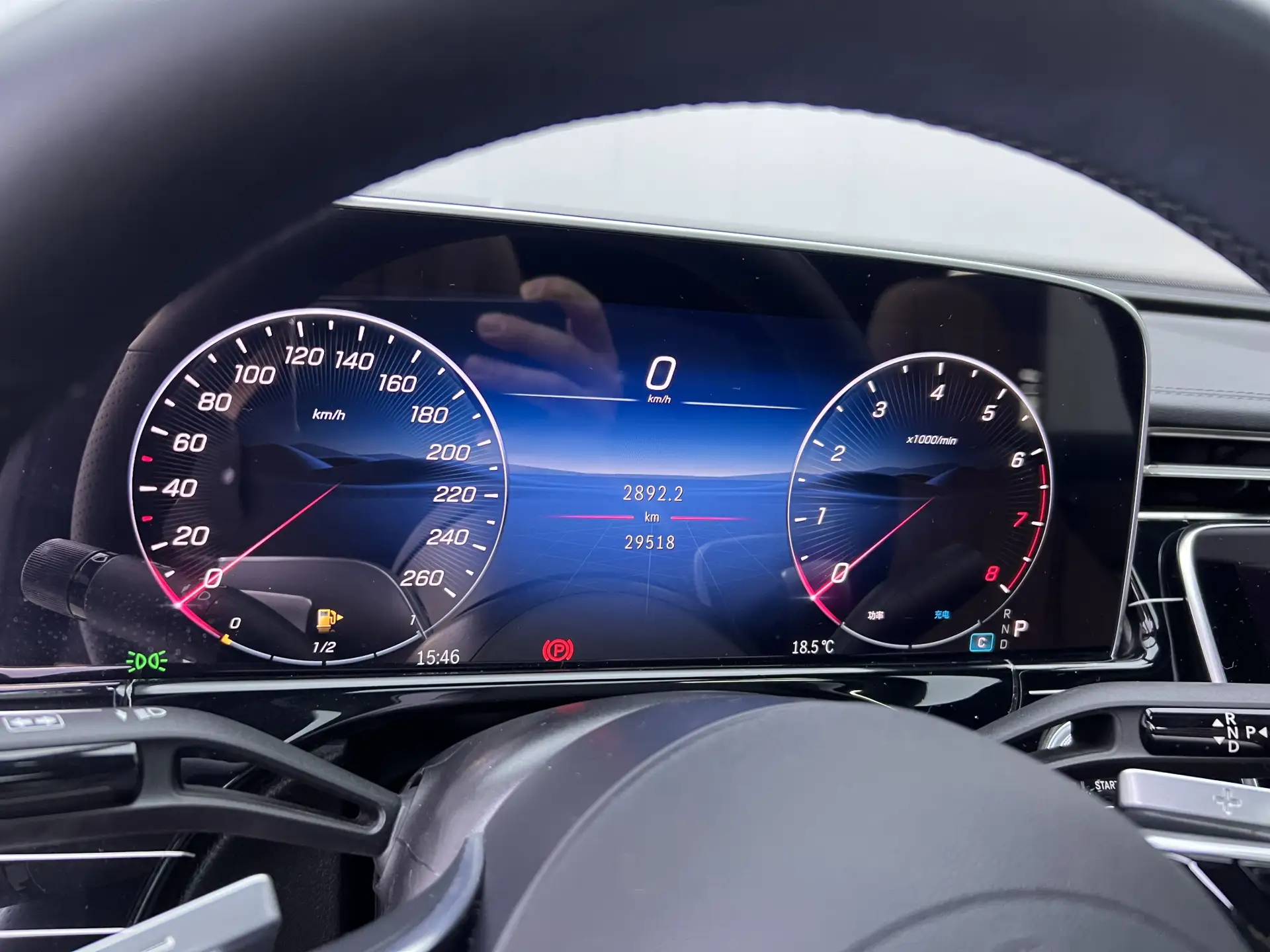 Mercedes-Benz E 300 L, 2024 24