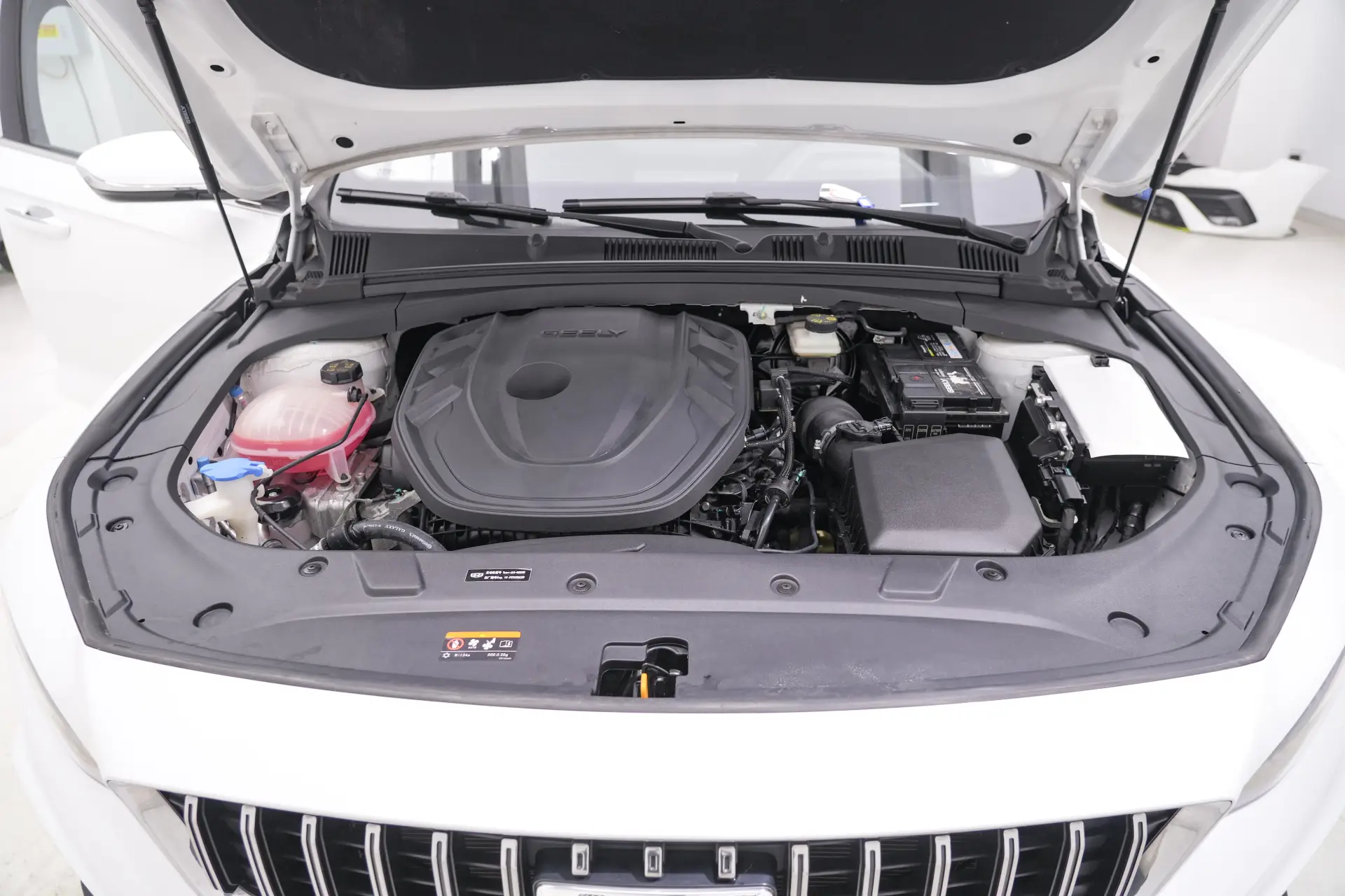 Geely Preface, 2023 12
