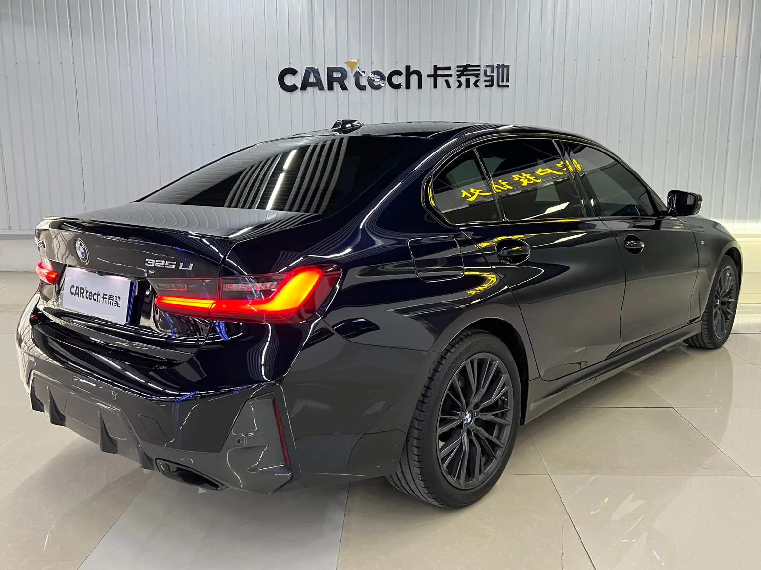 BMW 325Li, 2023 4