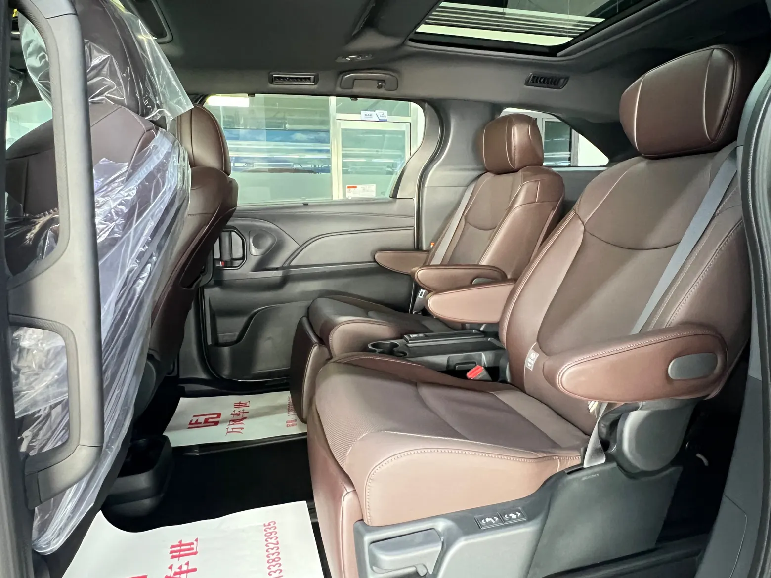 Toyota Granvia, 2026 23
