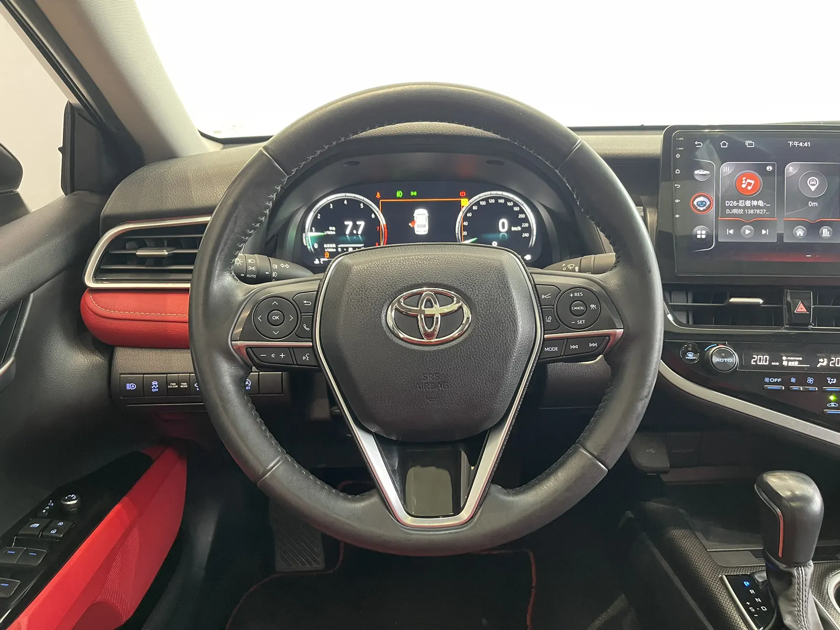 Toyota Camry, 2023 16