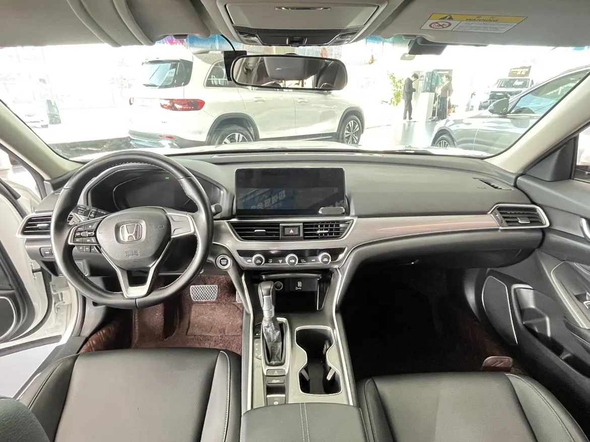 Honda Accord, 2022 8