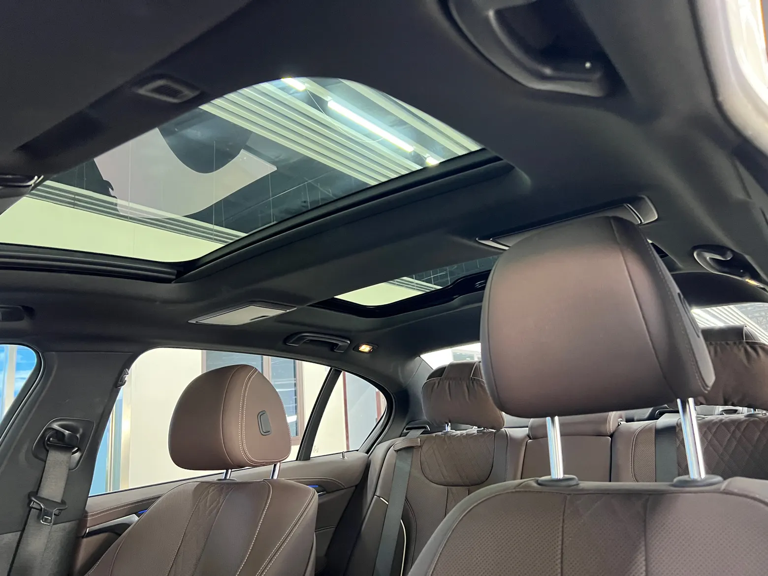 BMW 530Li, 2023 15