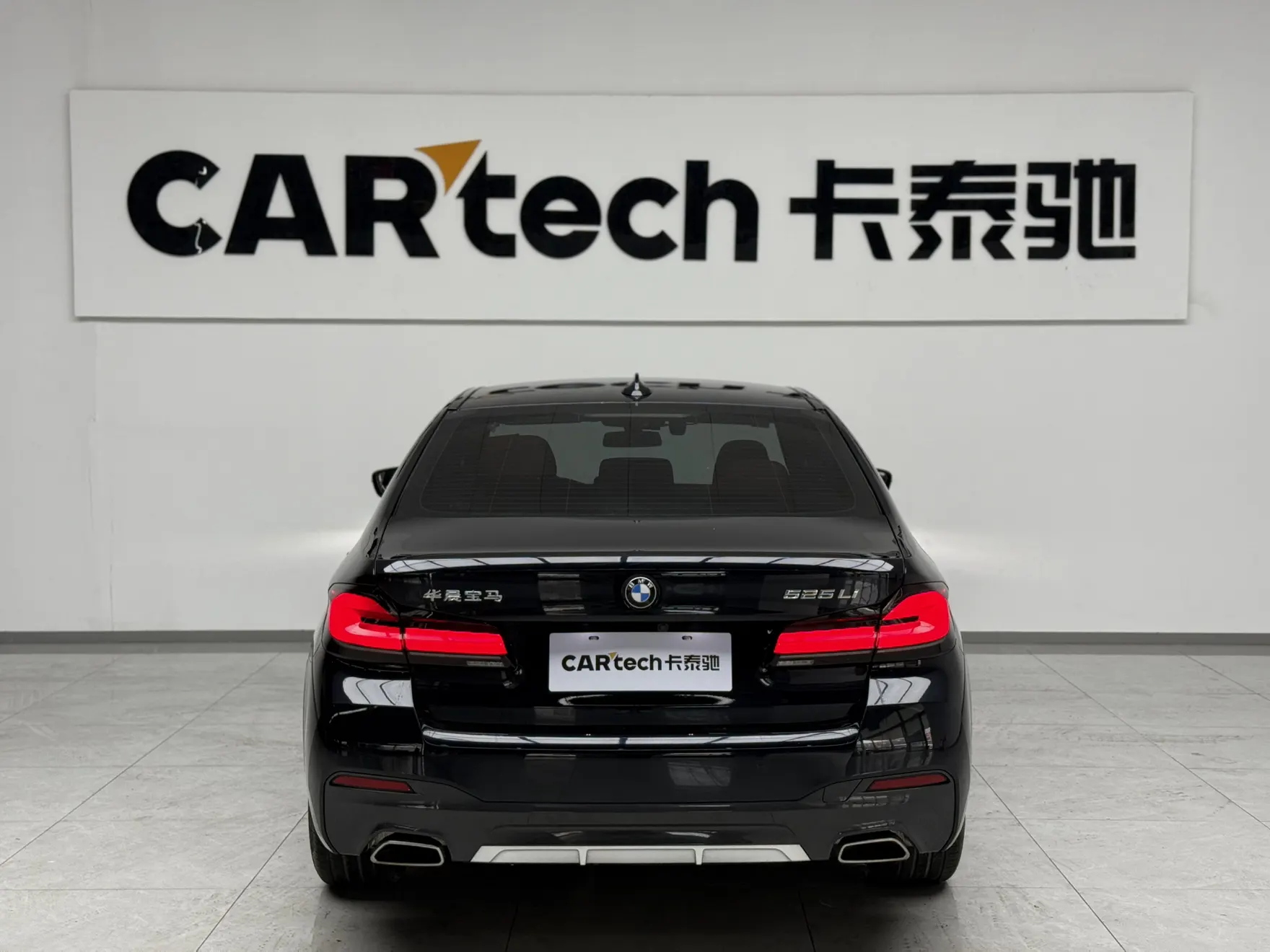 BMW 525Li, 2022 3