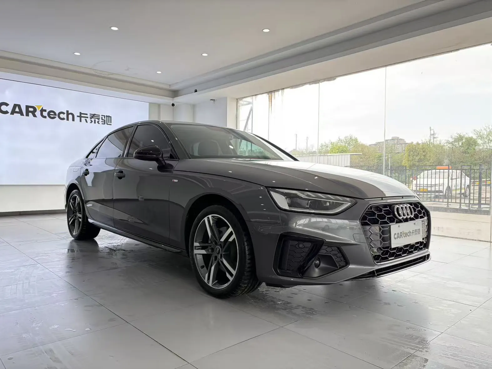 Audi A4L 40 TFSI, 2022 2