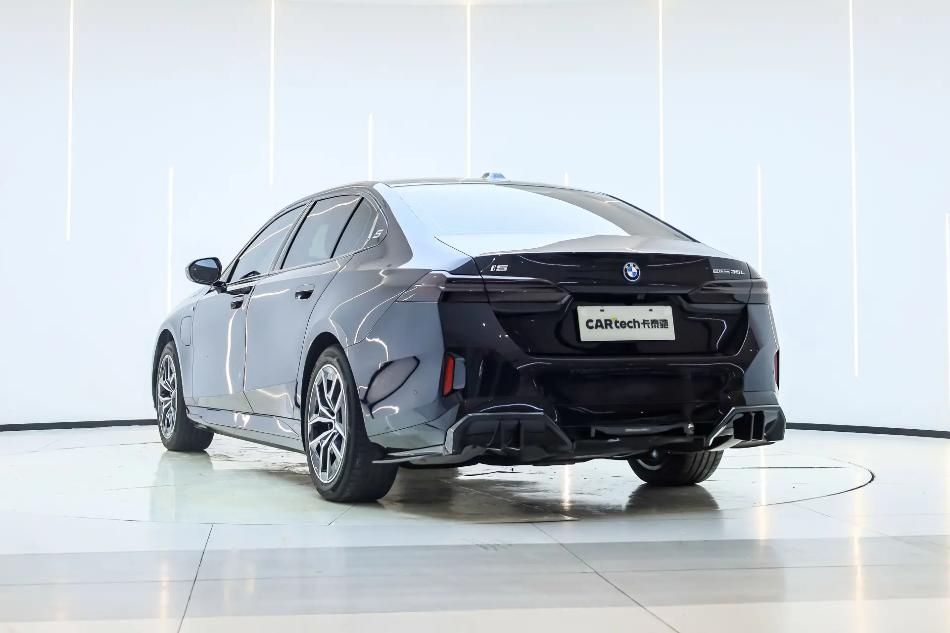 BMW i5, 2025 7