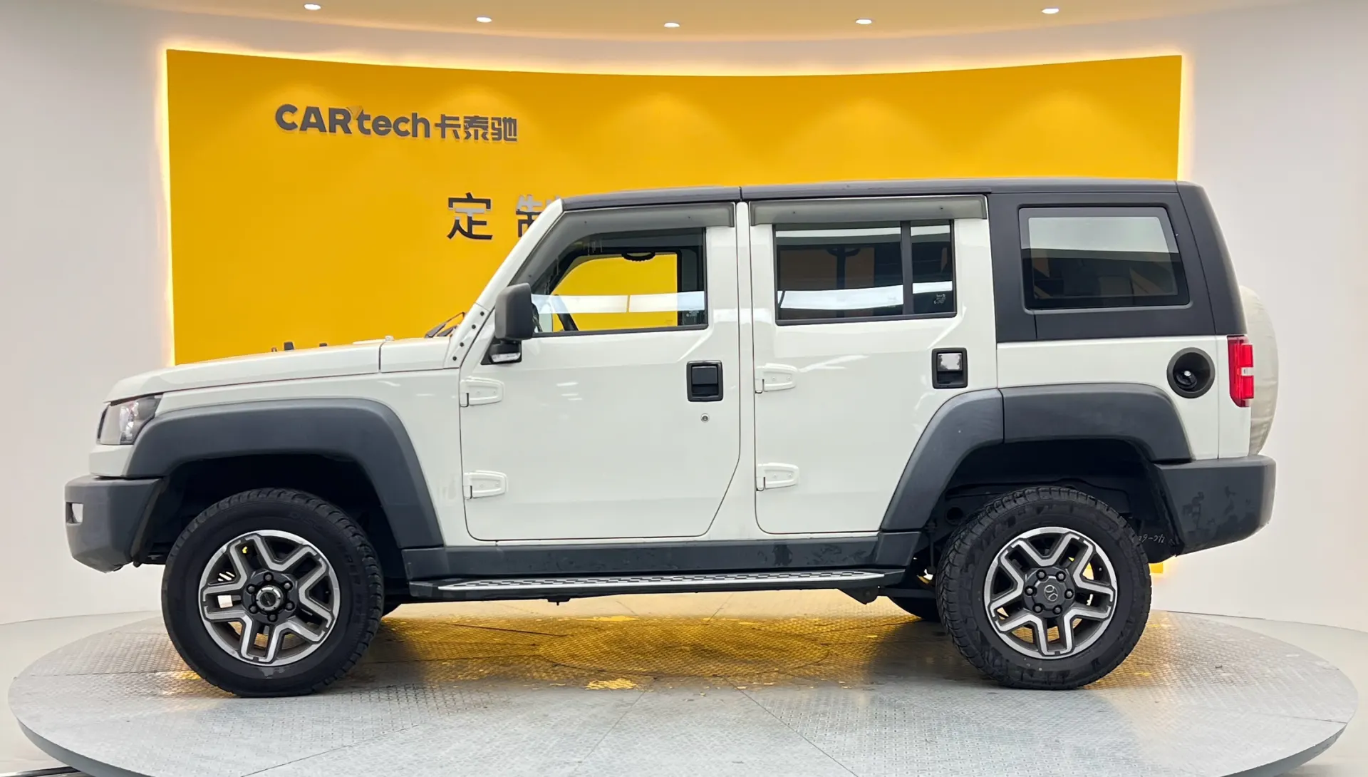 BAIC BJ40, 2017 6