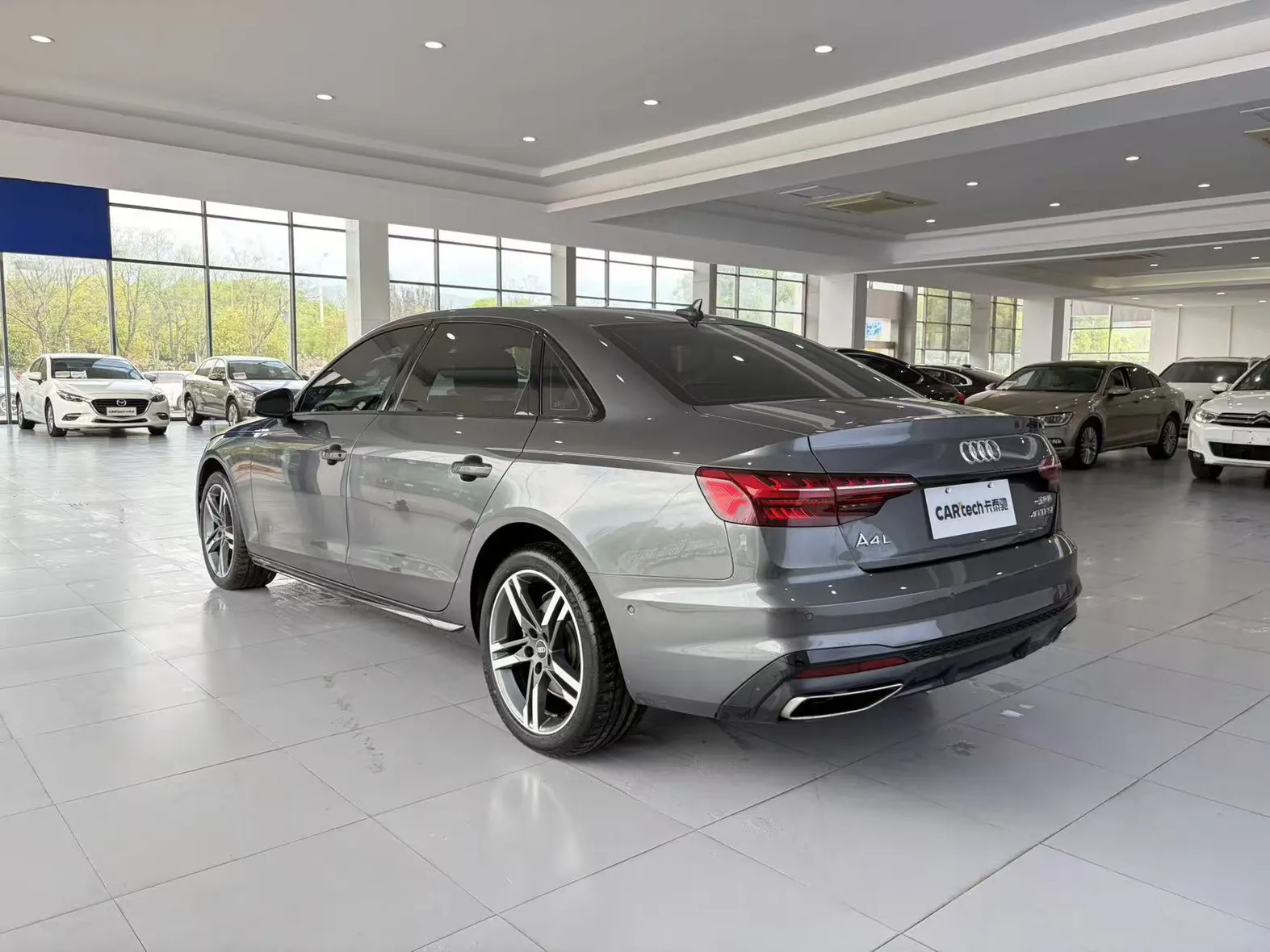 Audi A4L 40 TFSI, 2022 6