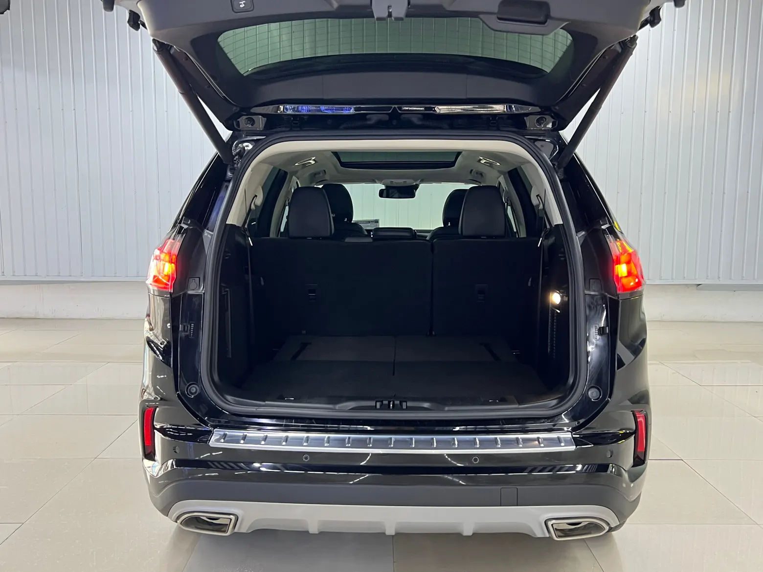 Ford Edge, 2023 4