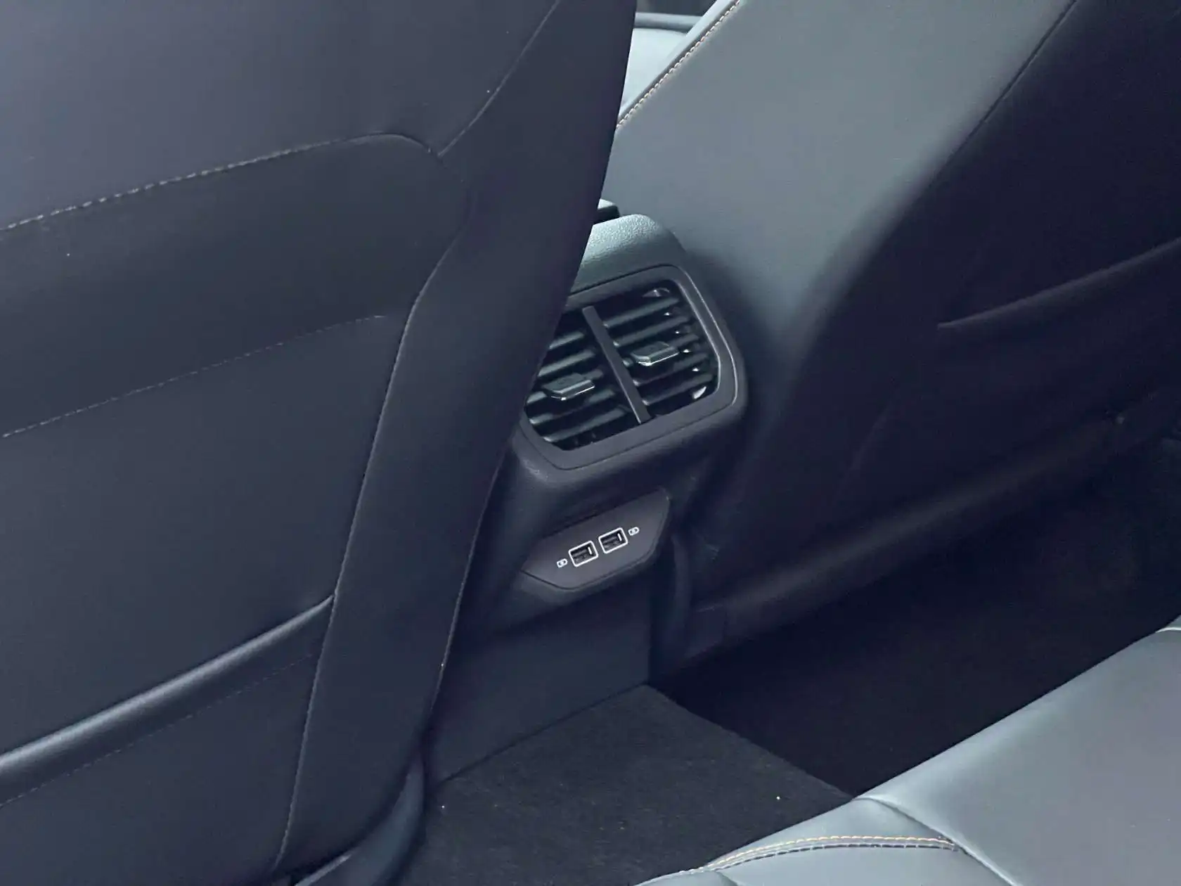 Volkswagen Bora, 2024 15