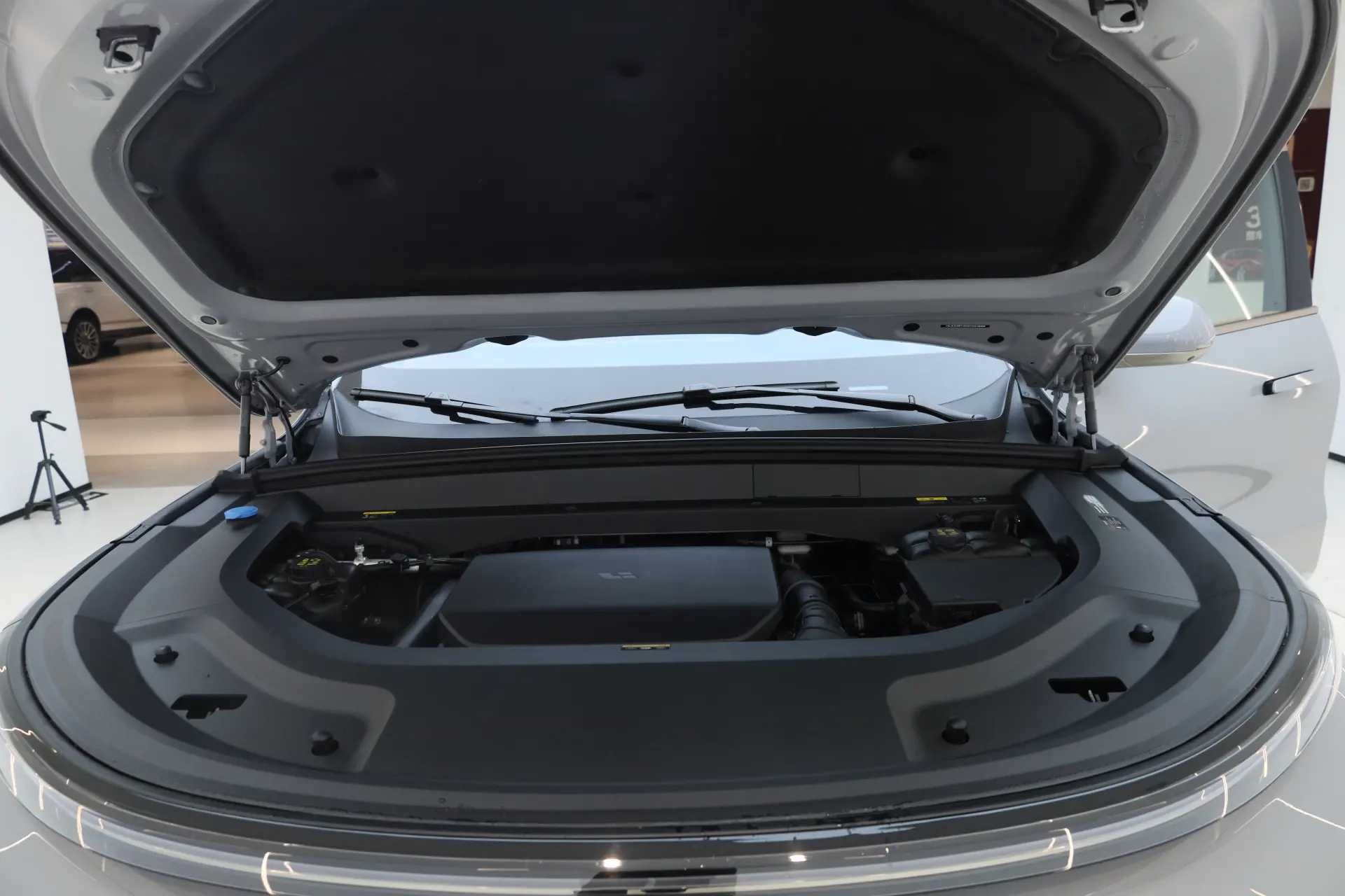 Li Auto L9, 2025 12