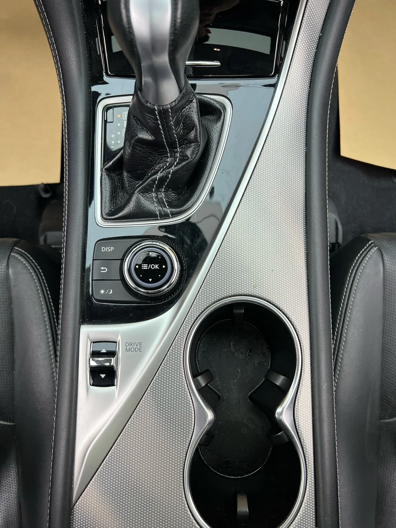Infiniti Q50, 2016 23
