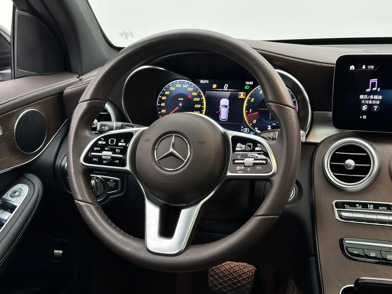 Mercedes-Benz GLC 300 L, 2022 12