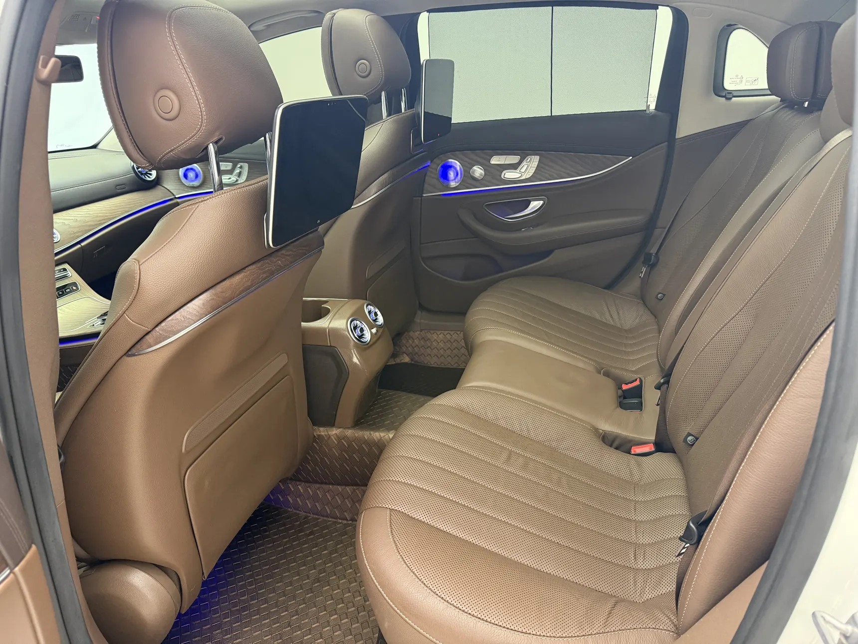 Mercedes-Benz E 300 L, 2020 20
