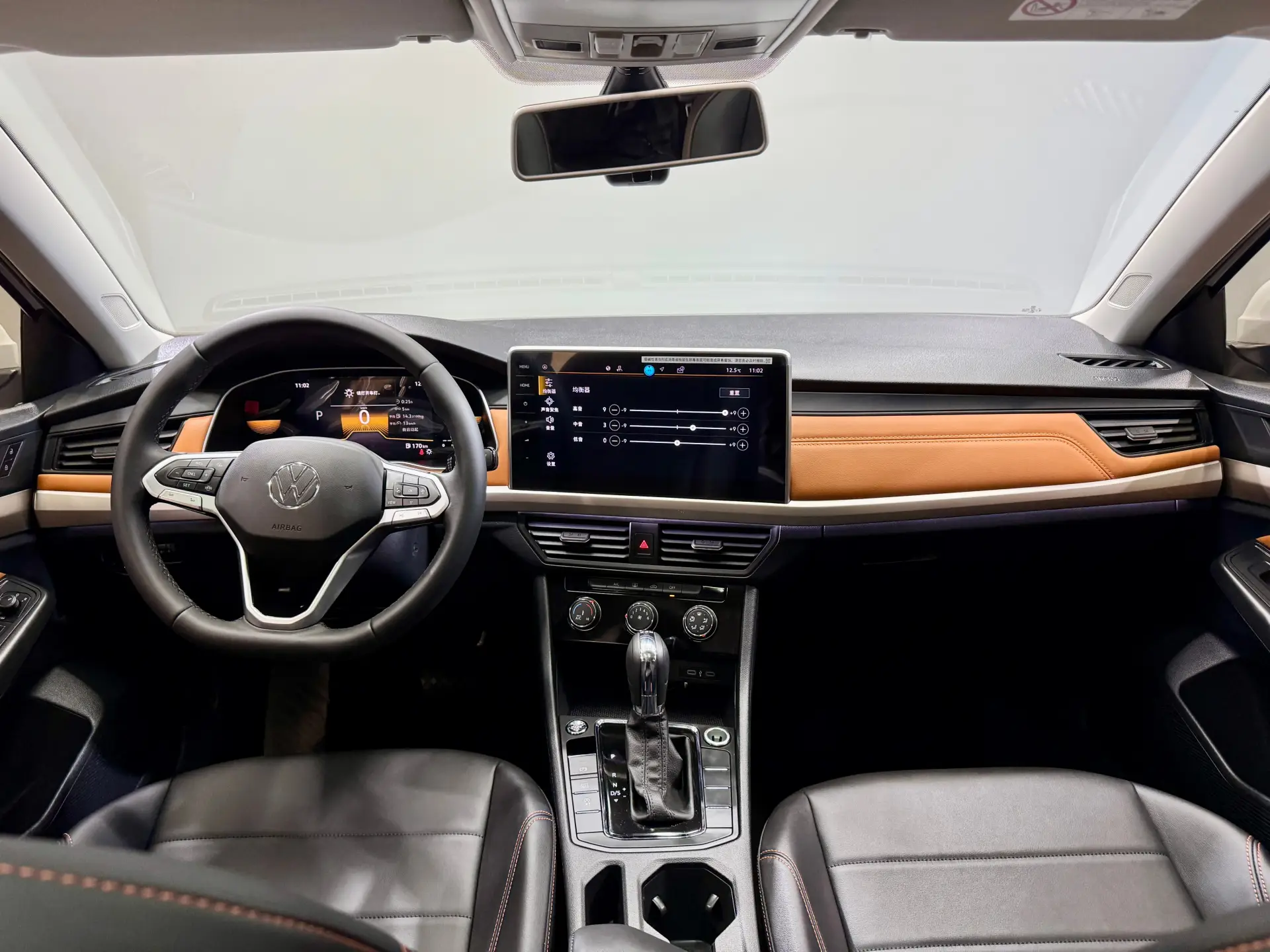Volkswagen Bora, 2025 16