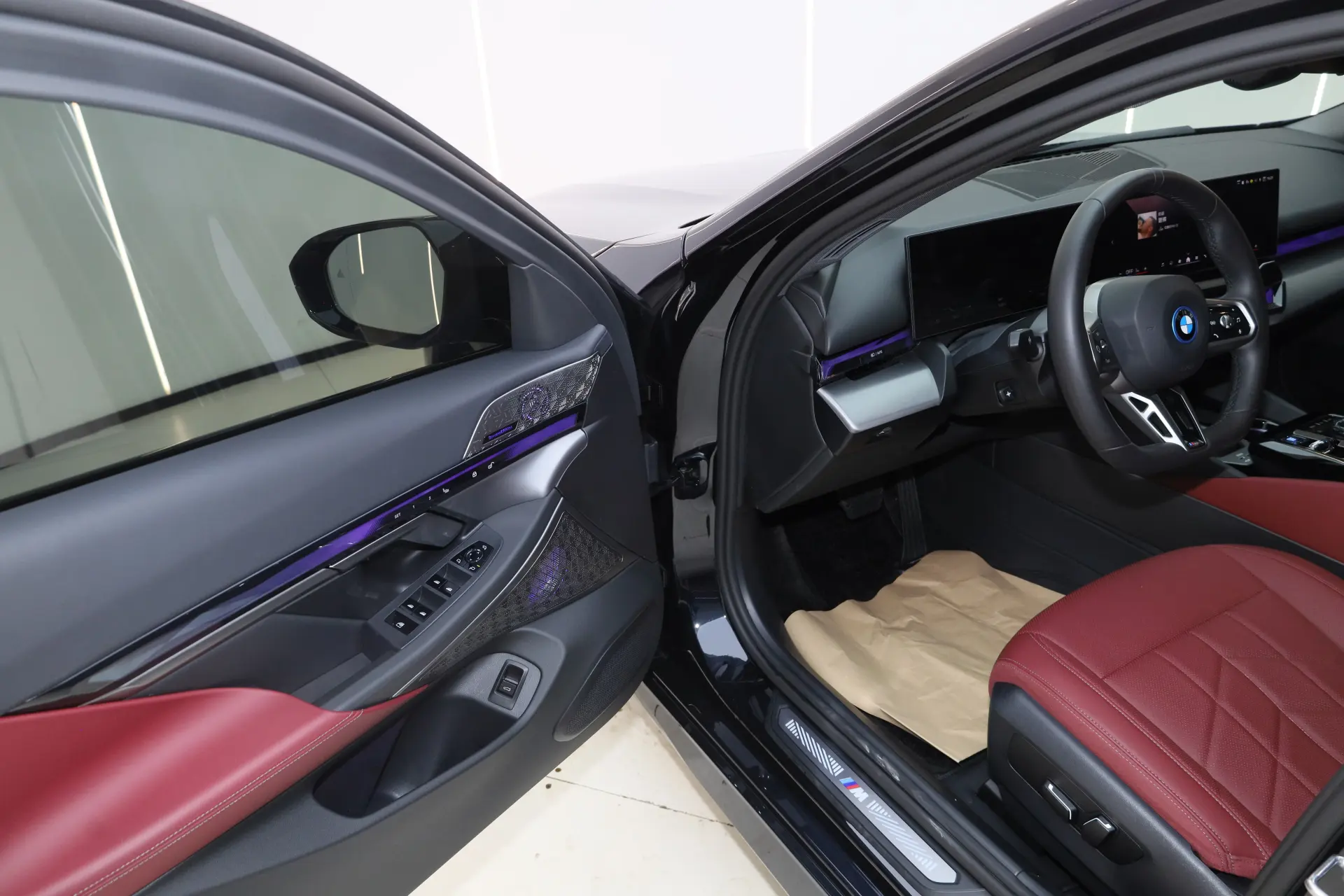 BMW i5, 2025 28