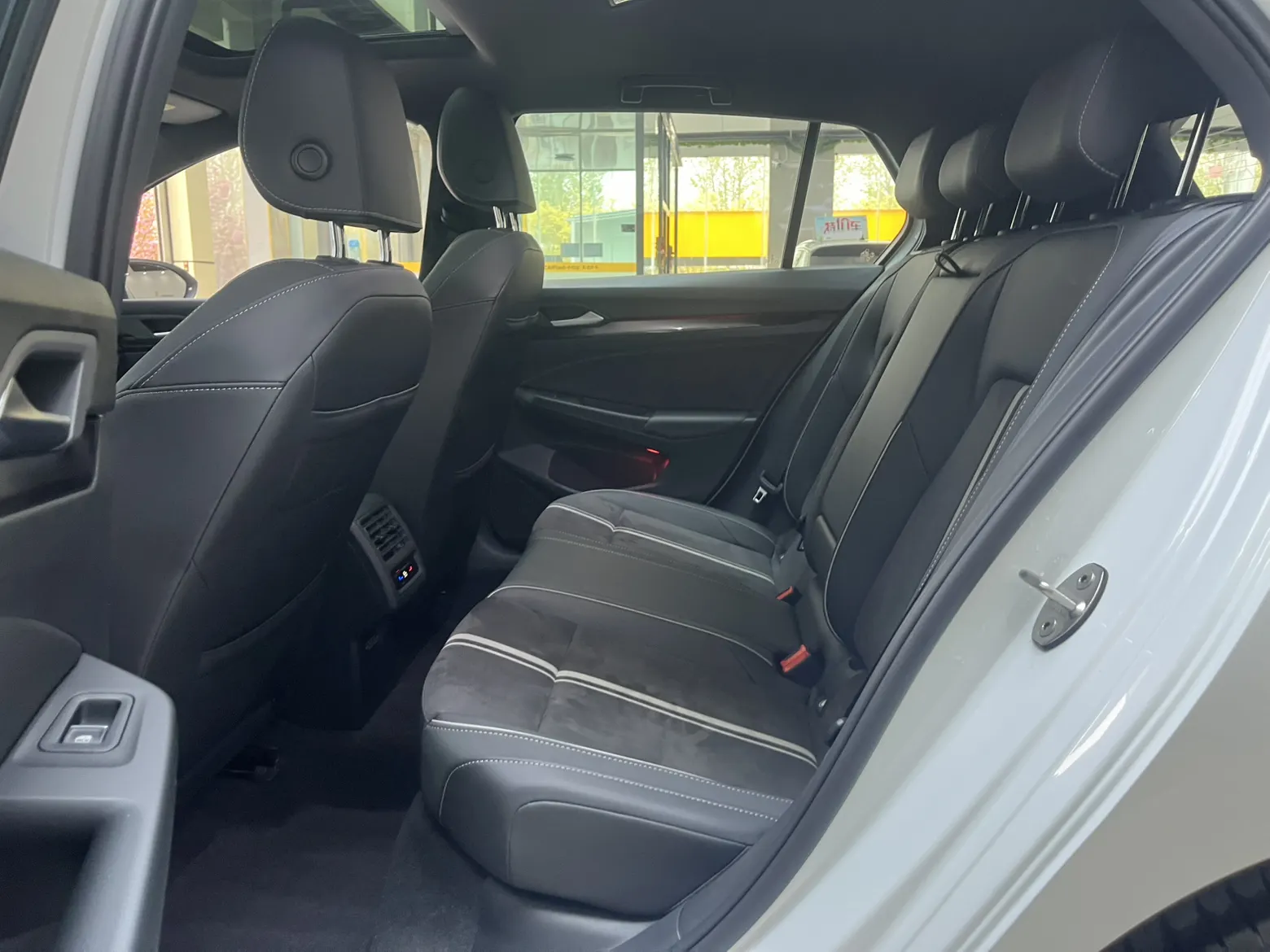 Volkswagen Golf, 2024 16