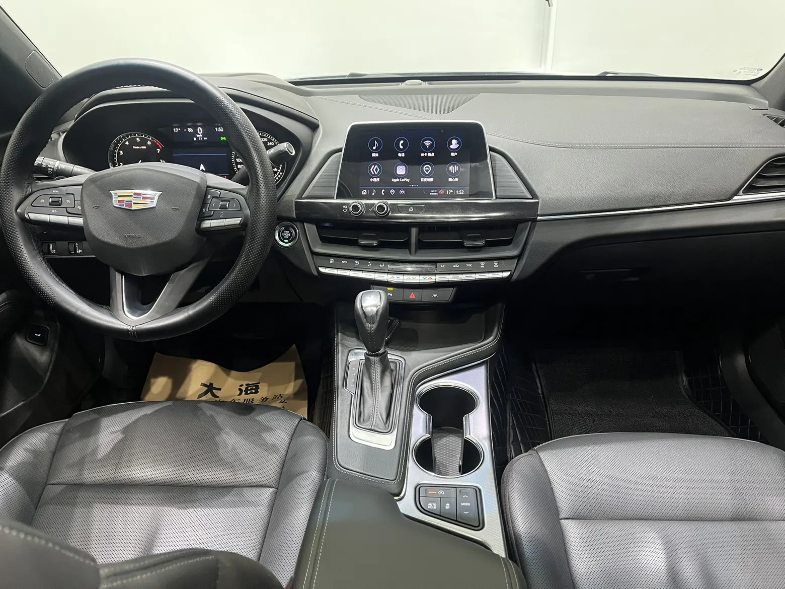 Cadillac CT4, 2024 12