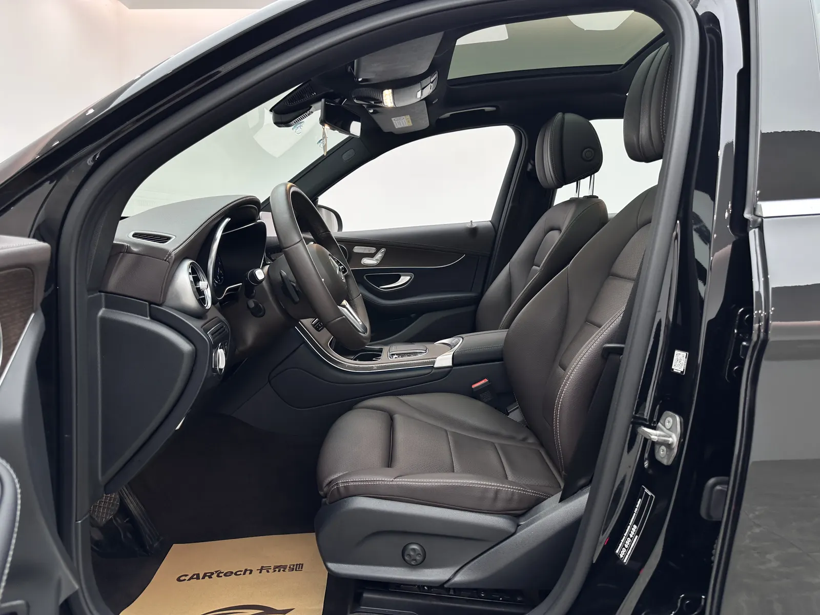 Mercedes-Benz GLC 300 L, 2022 8