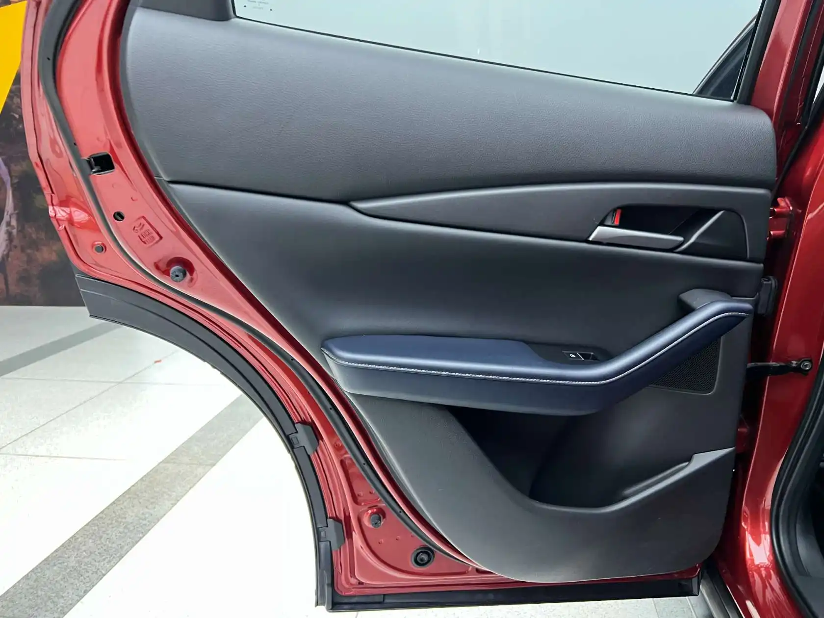 Mazda CX-30, 2022 15