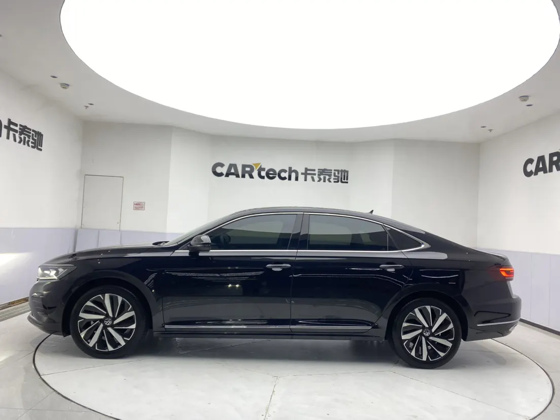 Volkswagen Passat, 2022 8