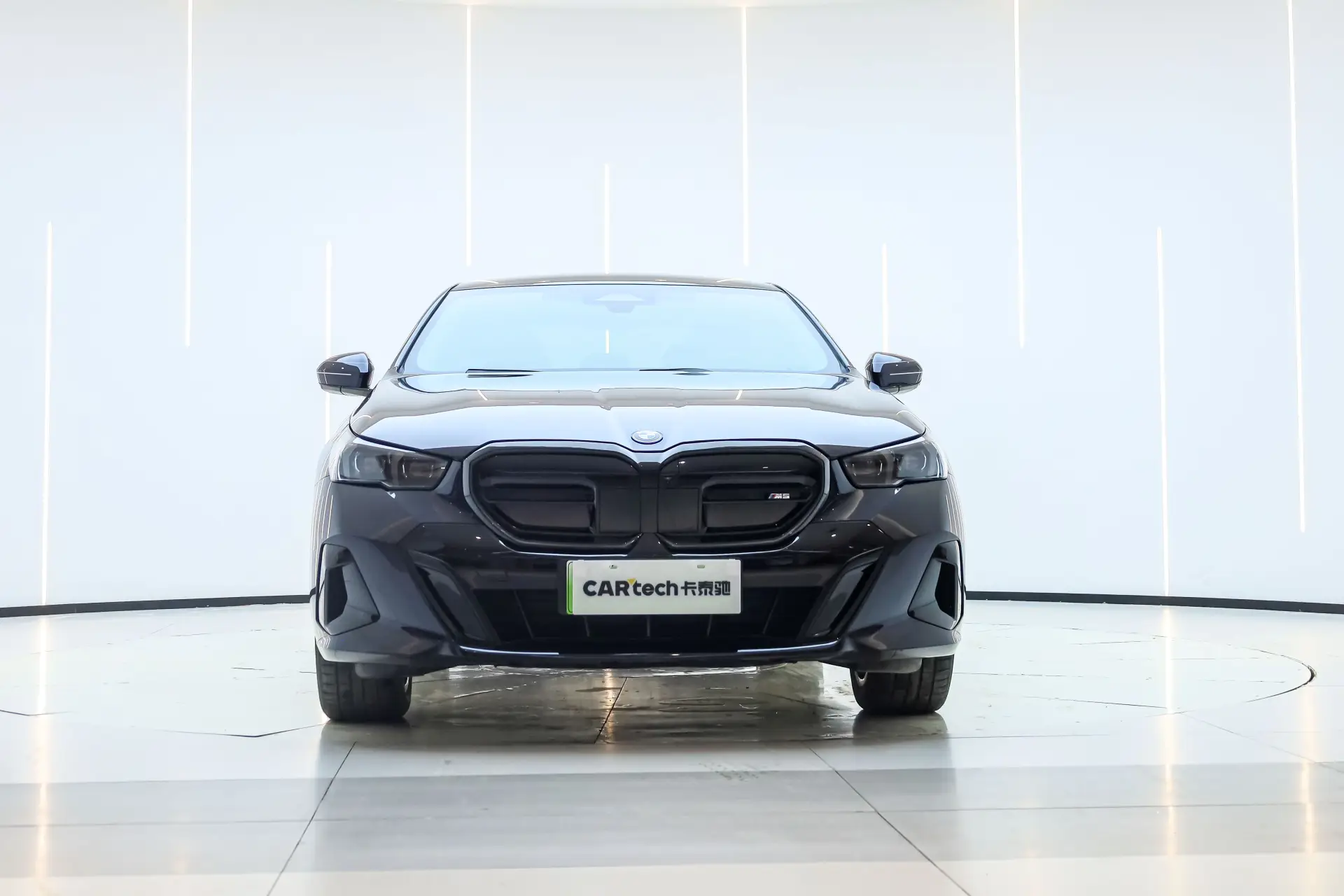 BMW i5, 2025 3