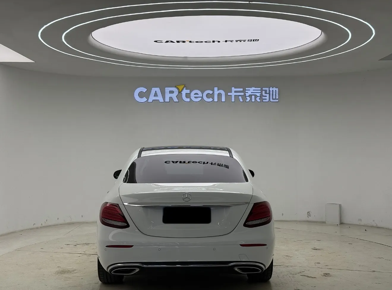 Mercedes-Benz E 300 L, 2020 6