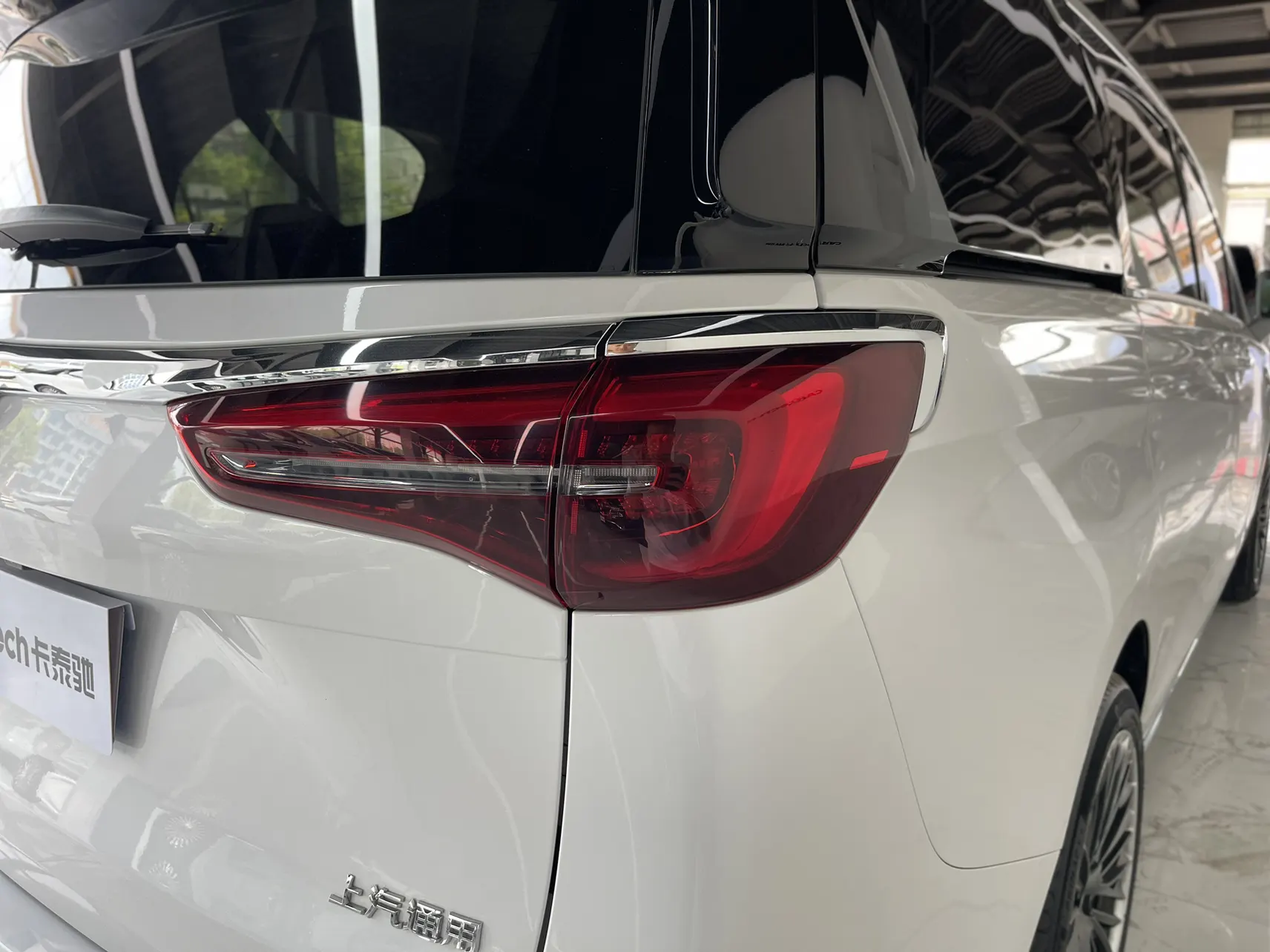 Buick GL8, 2023 10