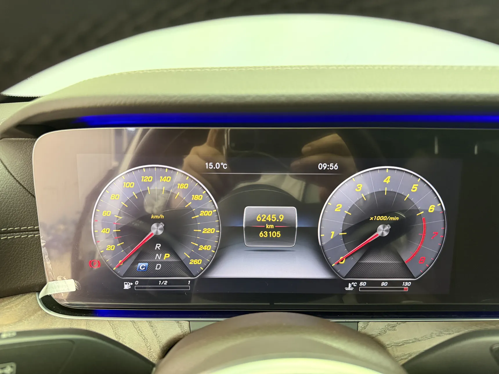 Mercedes-Benz E 300 L, 2020 19