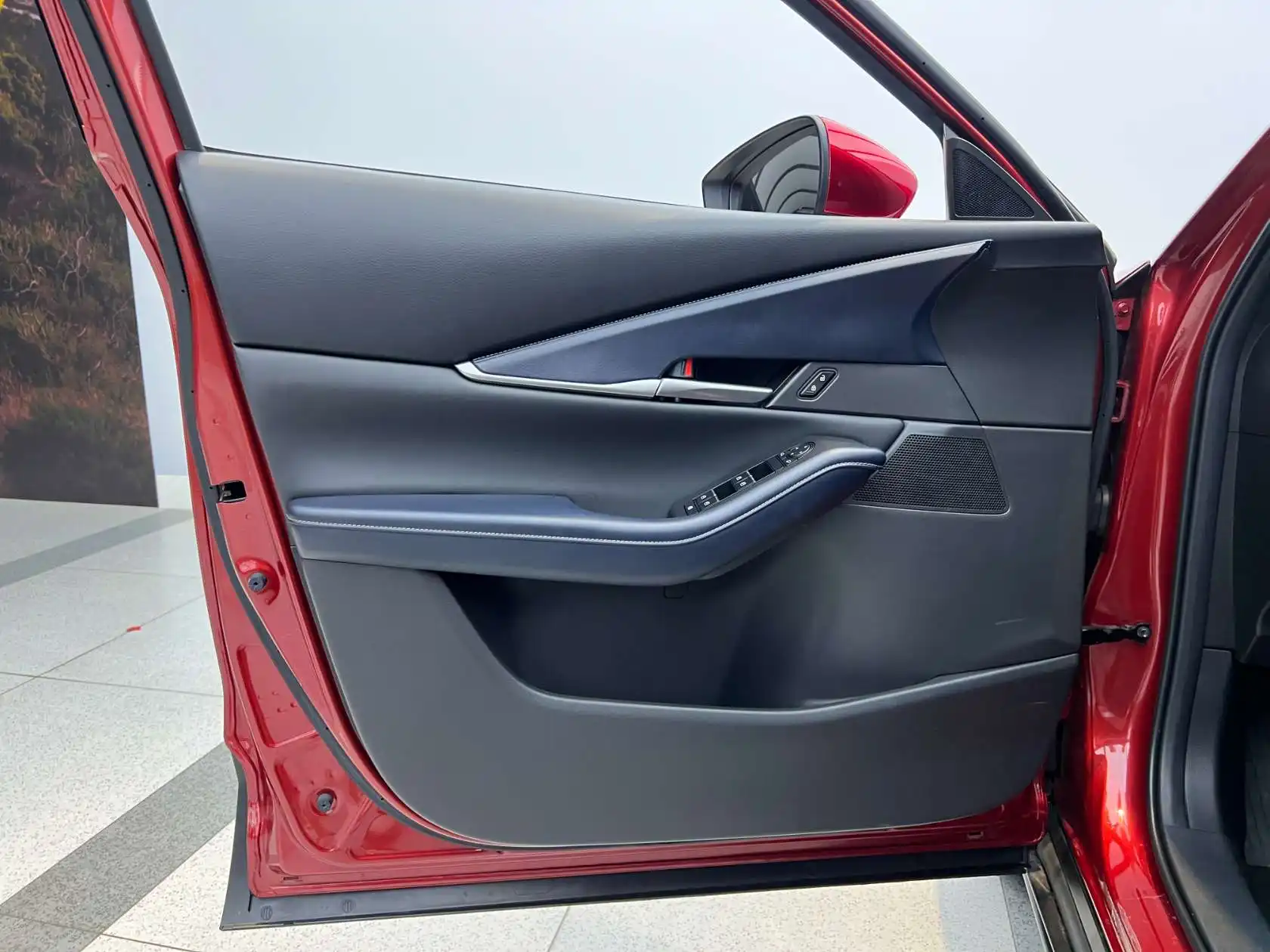 Mazda CX-30, 2022 12