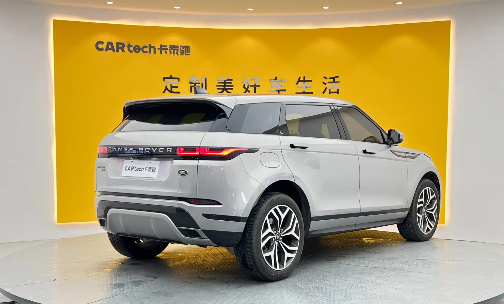 Land Rover Range Rover, 2024 все фото