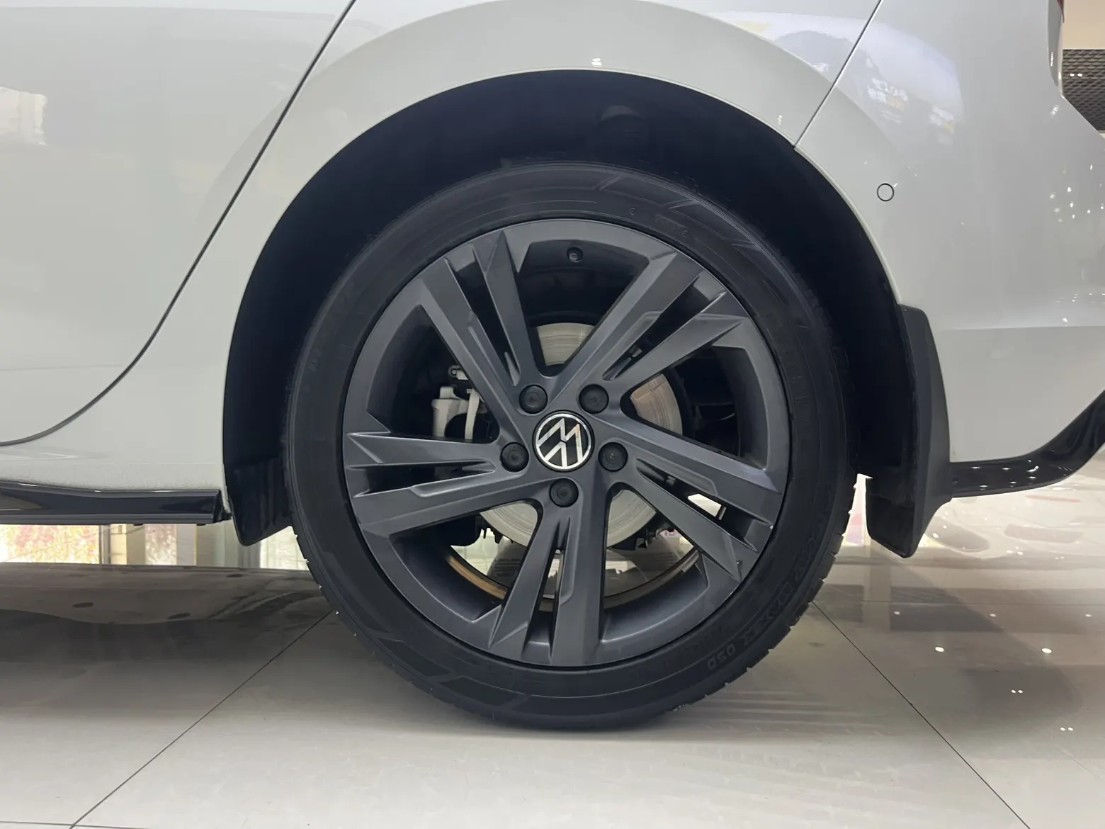 Volkswagen Golf, 2024 8
