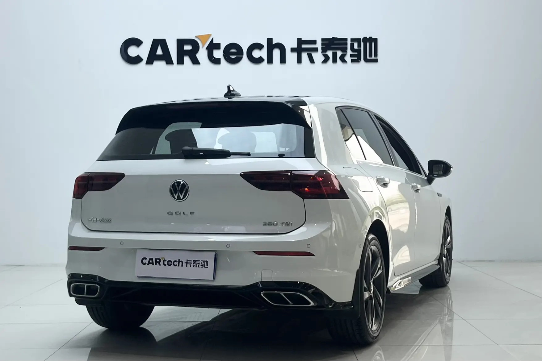 Volkswagen Golf, 2024 3