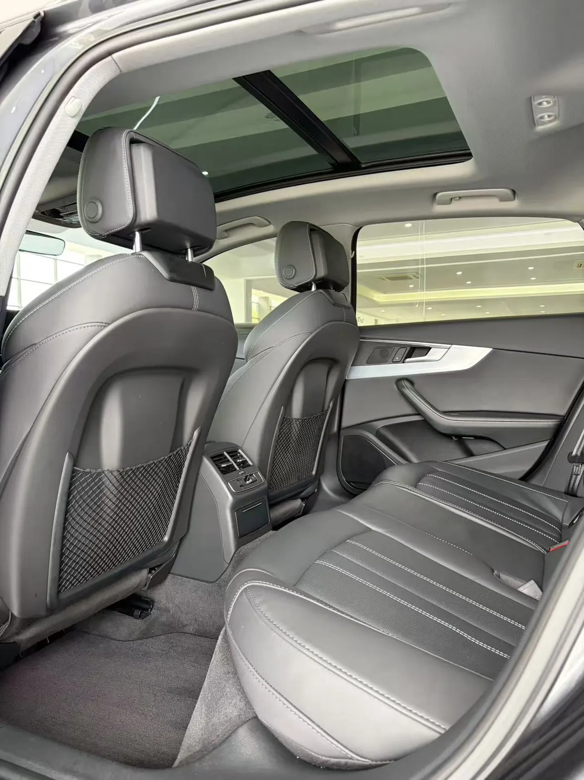Audi A4L 40 TFSI, 2022 14