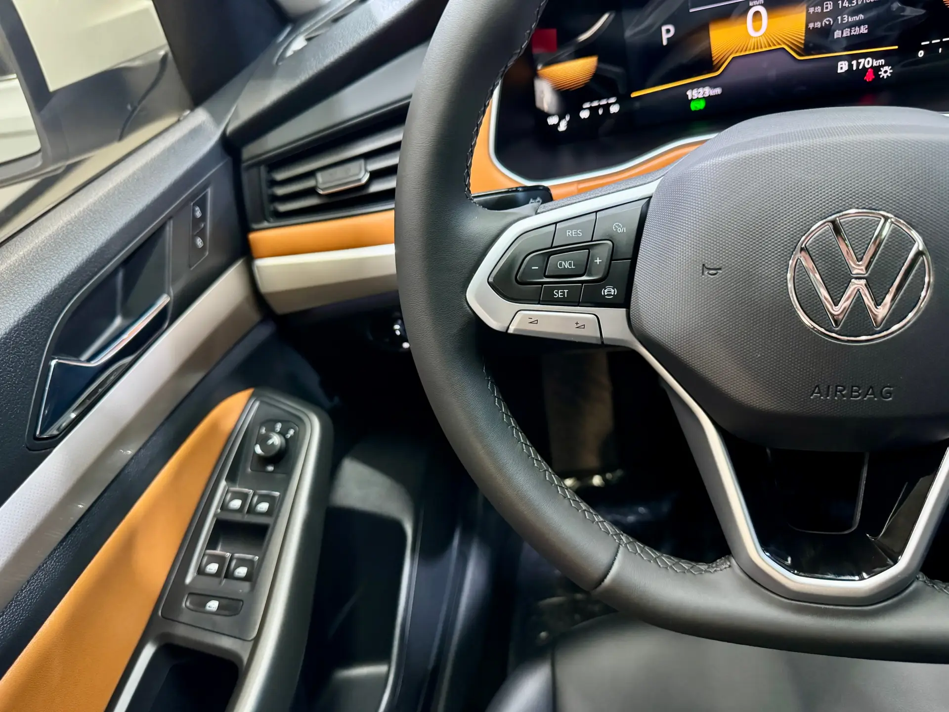 Volkswagen Bora, 2025 19