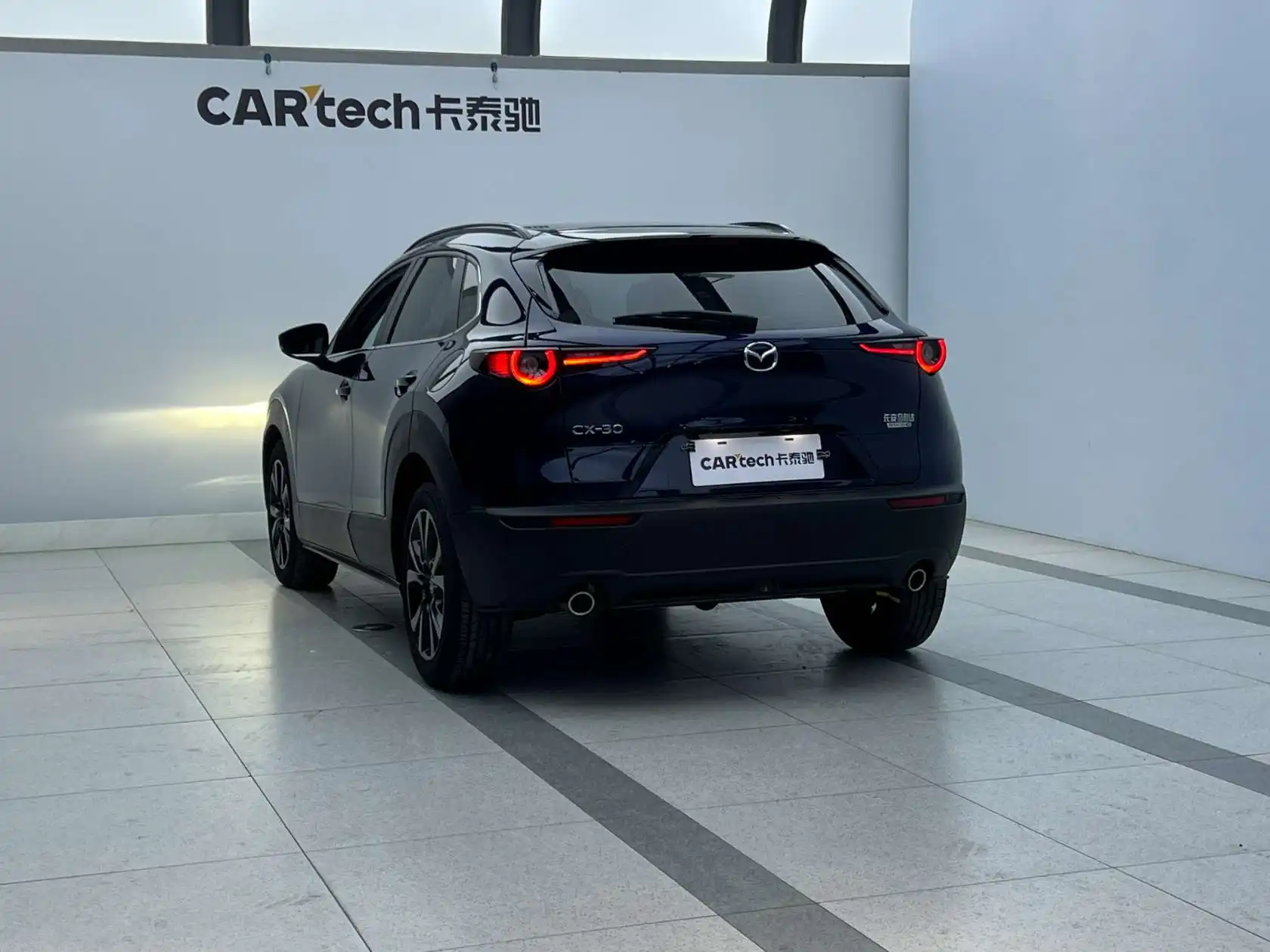 Mazda CX-30, 2023 4