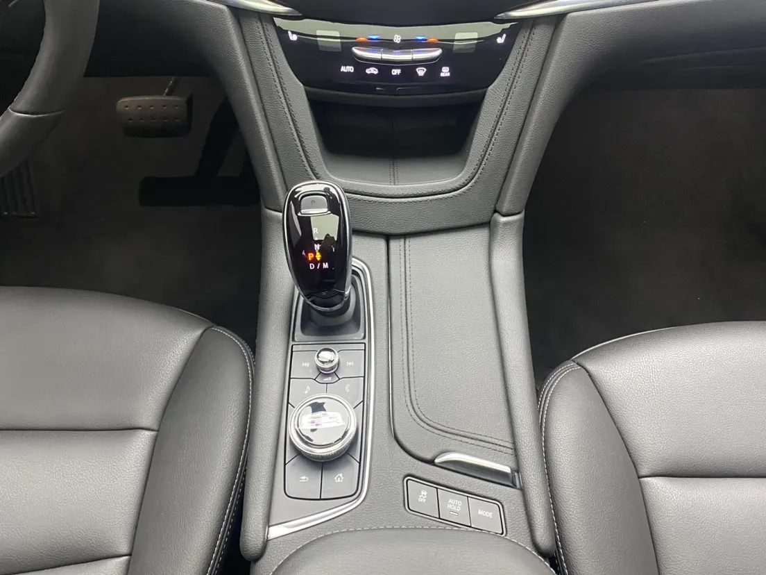 Cadillac XT6, 2021 22