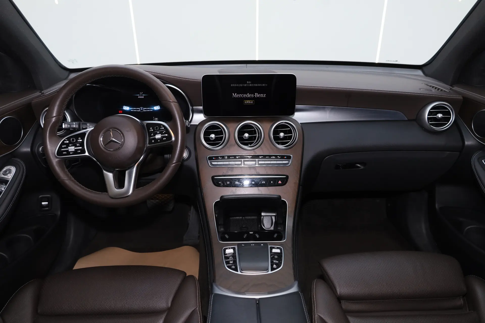Mercedes-Benz GLC 260 L, 2021 15