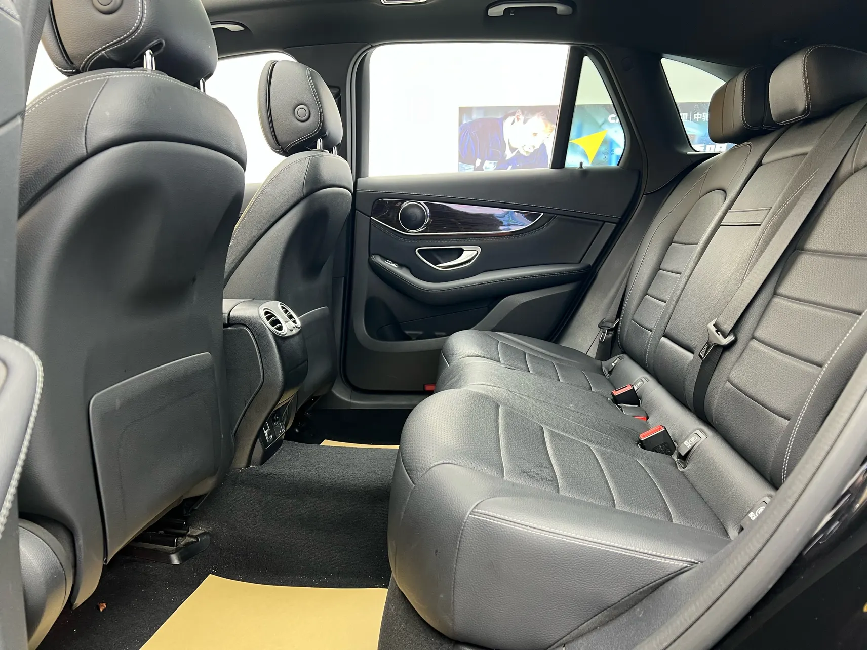 Mercedes-Benz GLC 260 L, 2019 28