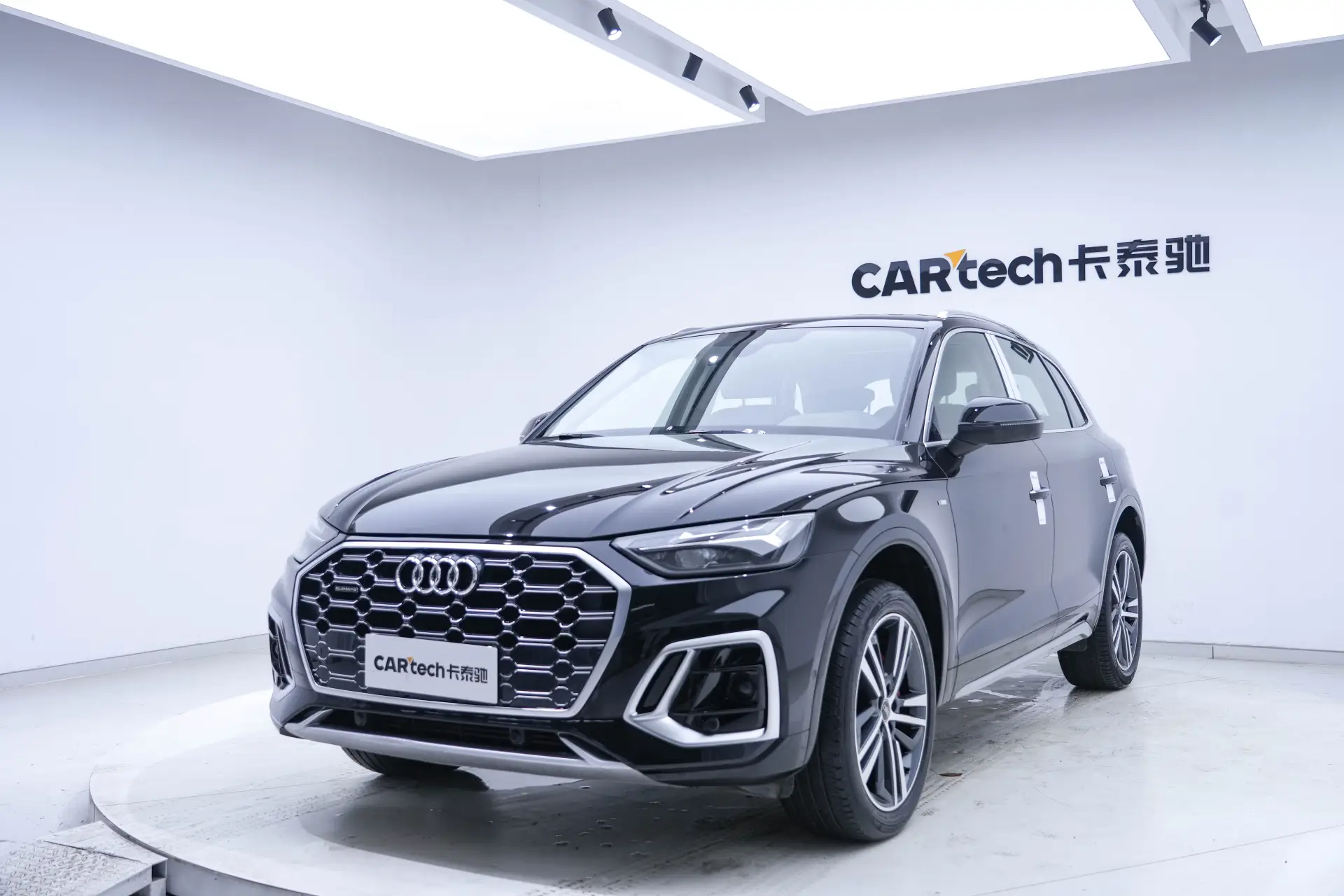 Audi Q5L 40, 2022 16