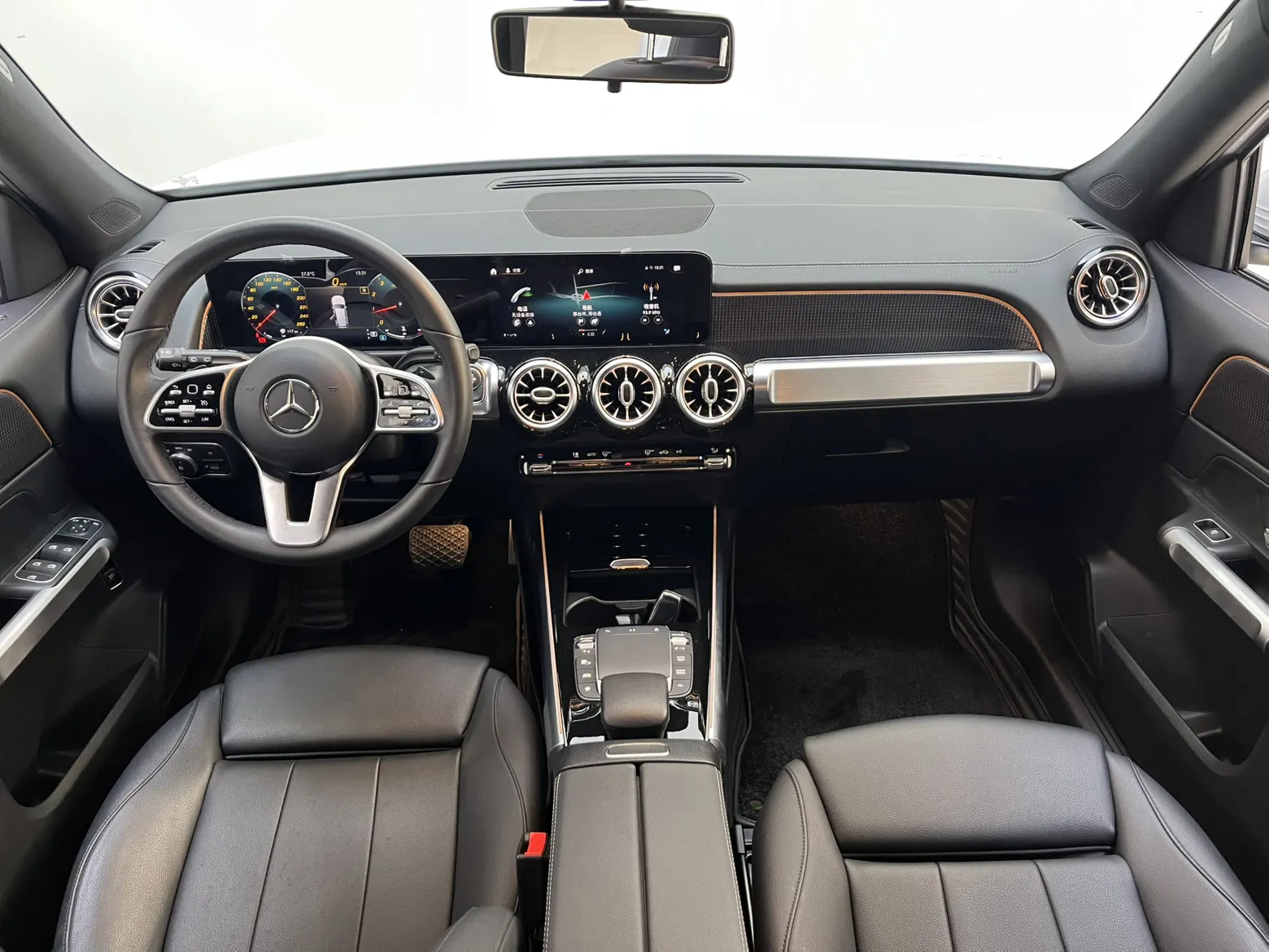 Mercedes-Benz GLB, 2021 10