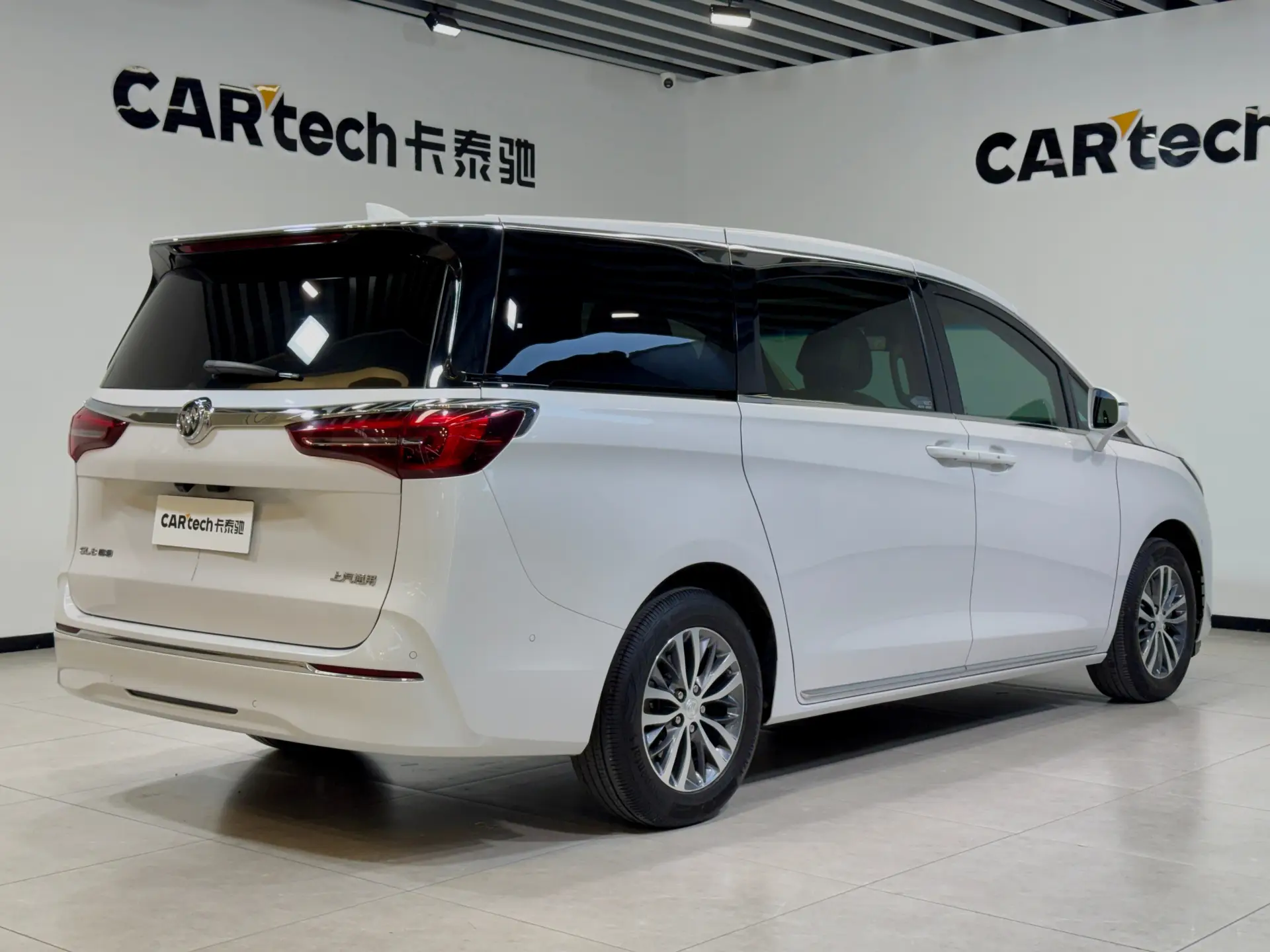 Buick GL8, 2023 6