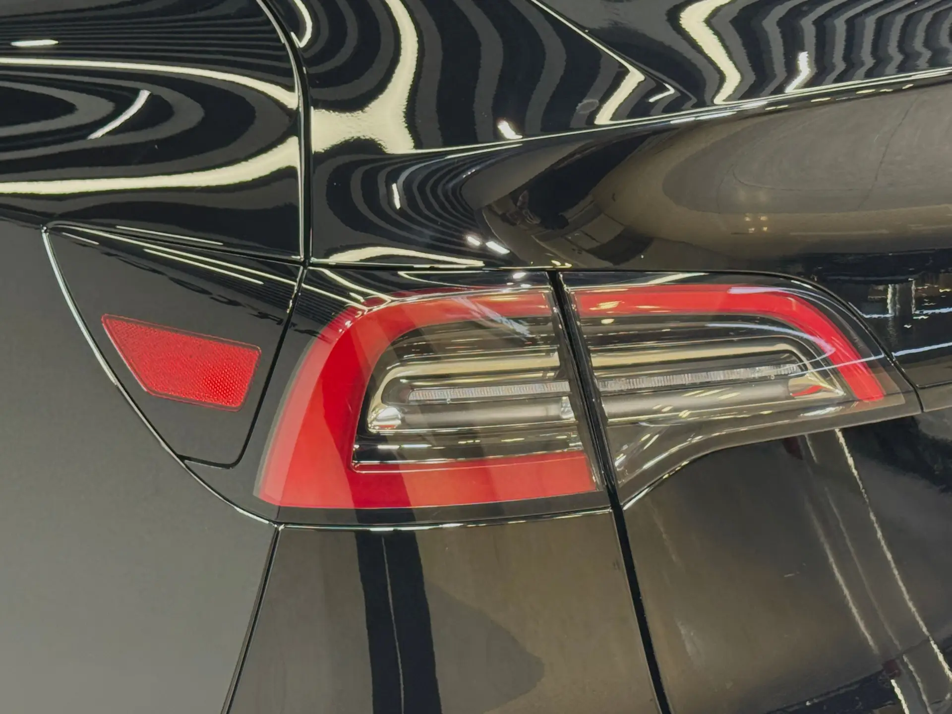 Tesla Model Y, 2023 11
